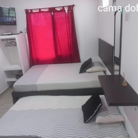 Apartaestudios El Jardin Cali Luaran gambar