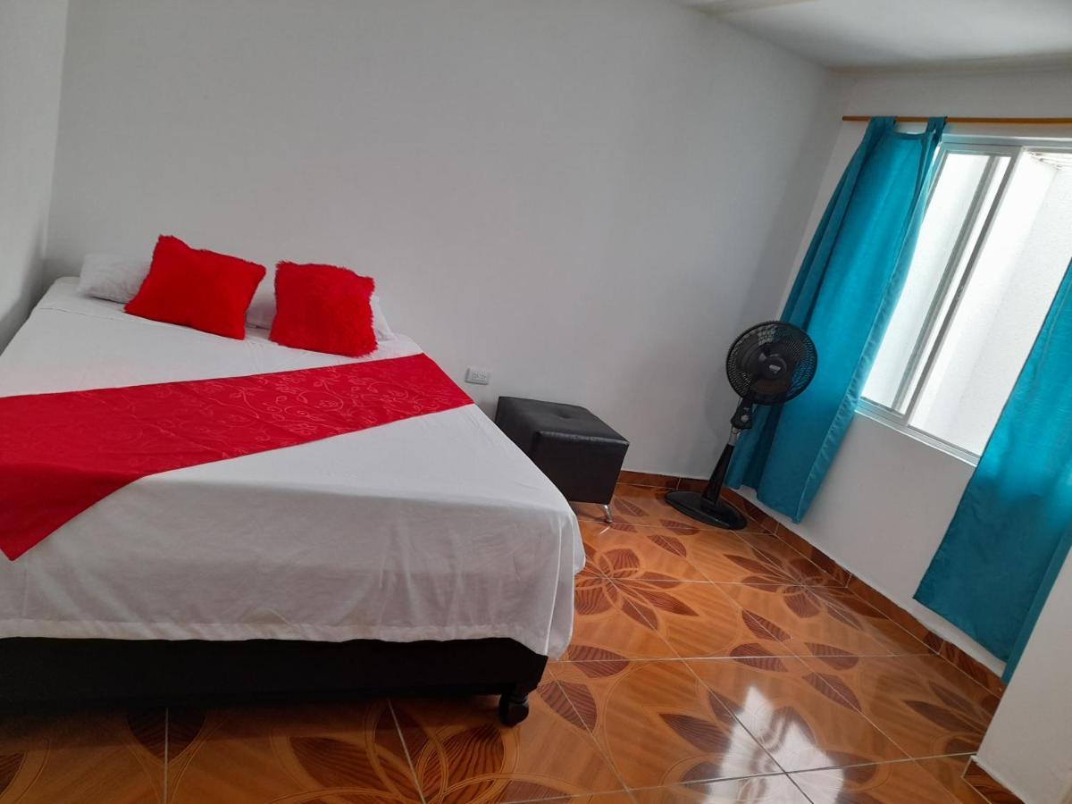Apartaestudios El Jardin Cali Luaran gambar